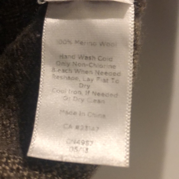 Talbots Sweater - Picture 8 of 8